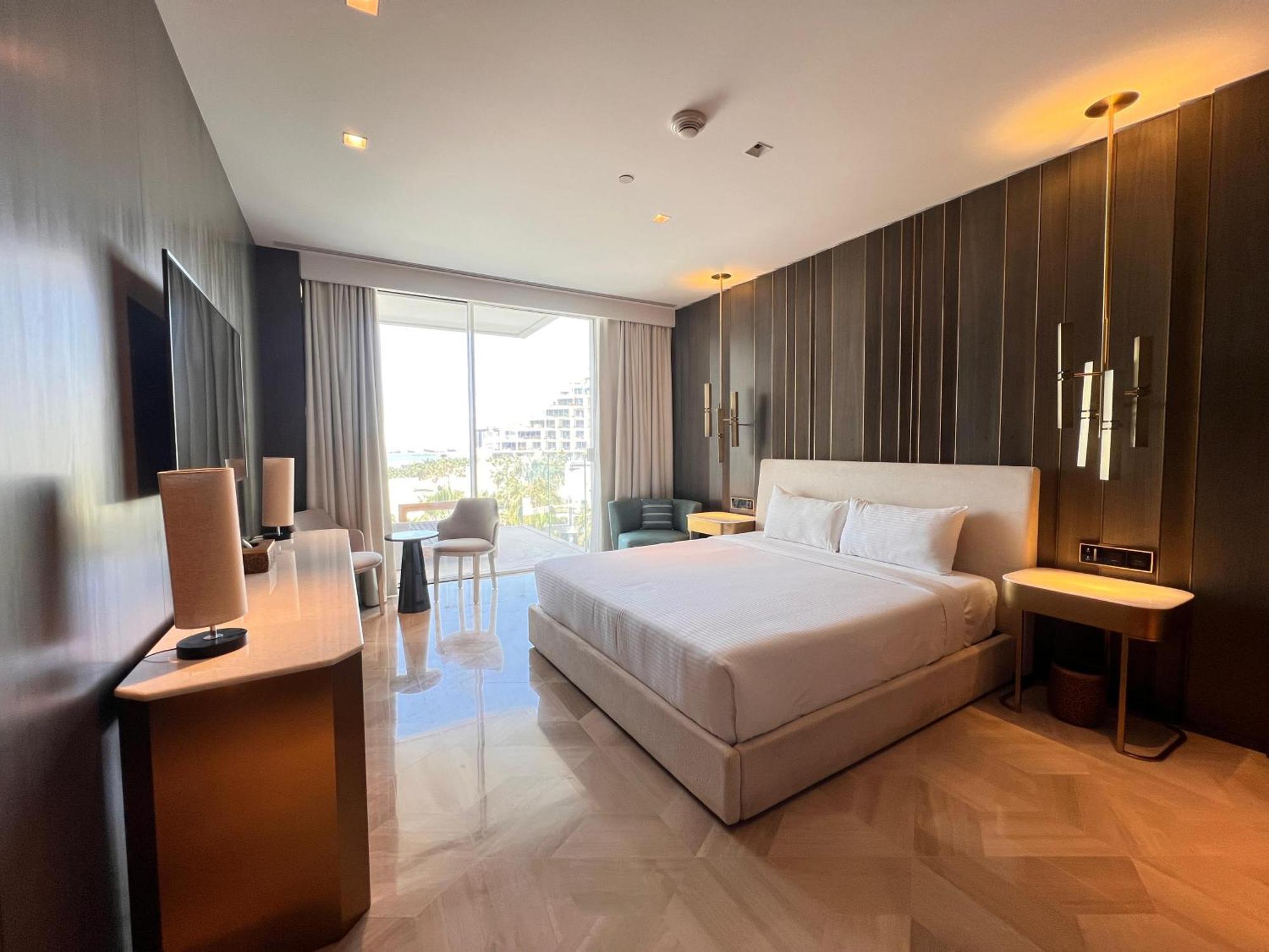 Daniels 4br At Five Palm With Private Pool Apartment *